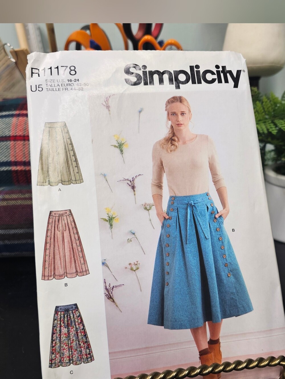 Simplicity Sewing Pattern R11178